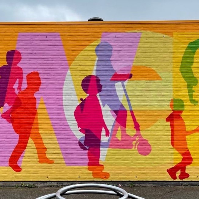 Uitgelichte afbeelding voor artikel: Streetartist GAIA maakt twee muurschilderingen in Schalkwijk